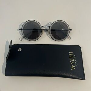 listing-status-banner